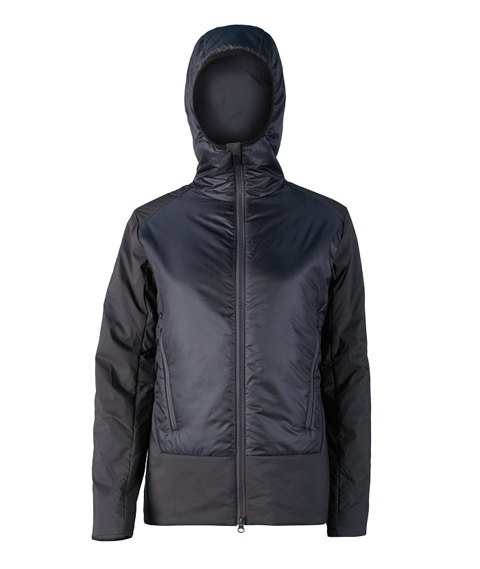 Dunkelblaue, gesteppte Lenz Padded Jacket R2H 2.0 Women mit Kapuze und durchgehendem Reißverschluss.