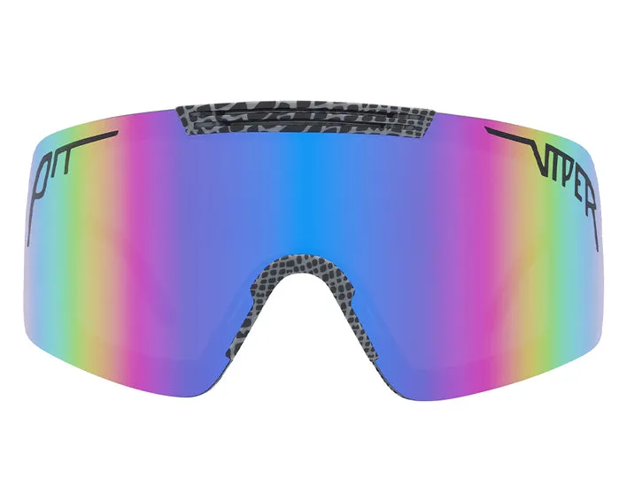 Synthesizer Sonnenbrille Mangrove, Frontansicht: Farbverlauf von Pink zu Blau auf dem Glas, Rahmen mit Reptilienmuster.