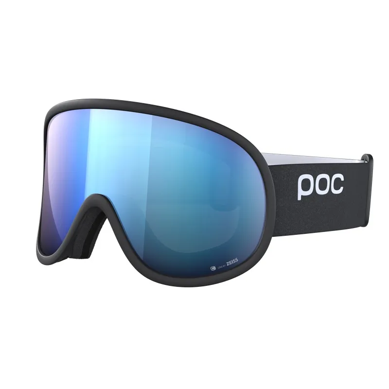 Schwarze Skibrille mit bläulich schimmernder Linse und weißem POC-Logo am Gummiband.