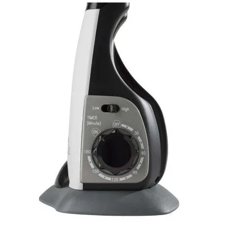 Detailaufnahme: Alpenheat UniversalDry, Bedienelemente. Drehknopf für Timer und Schalter für Heizstufen "Low" und "High".