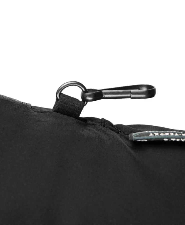 Detailansicht eines schwarzen Reusch Tiffany R-TEX XT Handschuhs mit Karabinerhaken.