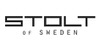 Schwarzes Logo "STOLT of SWEDEN" auf weißem Grund, mit serifenloser Schrift.
