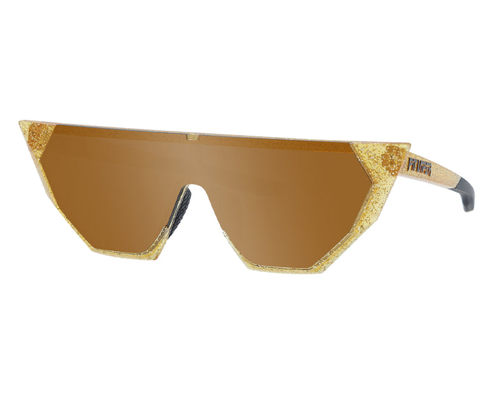 Nahaufnahme einer einzelnen, goldenen The Showroom Sonnenbrille mit braunen Gläsern.