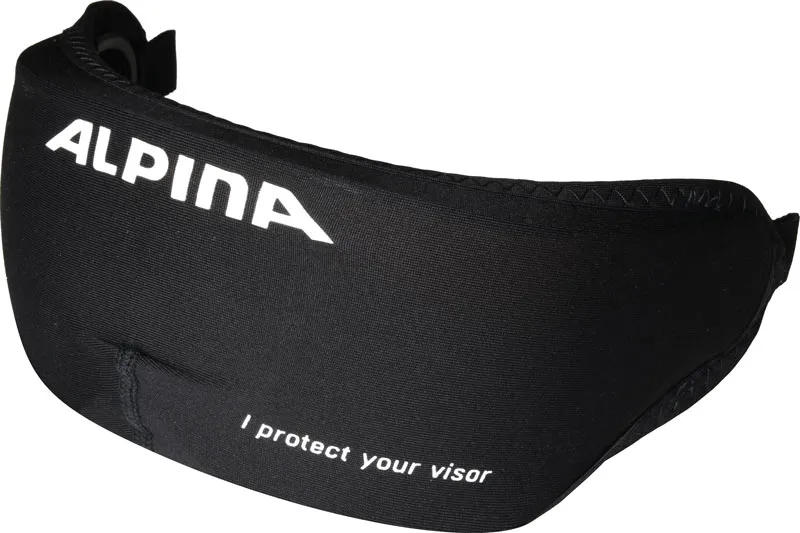 Schwarzes Alpina Visierschutz Cover mit weißem "ALPINA" Schriftzug und Text "I protect your visor" für Skihelme.