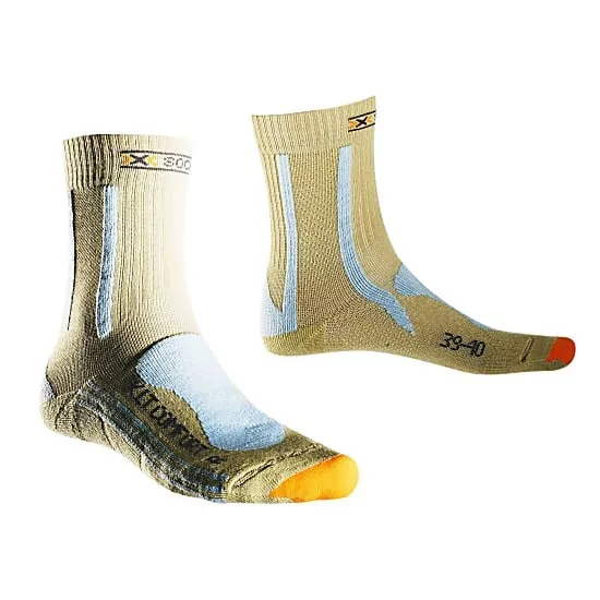 Zwei Trekking Light Comfort Damensocken in Beige und Hellblau, mit Grössenangabe 39-40.