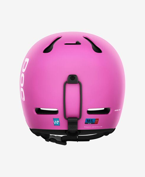 Rosa Auric Skihelm Rosa Auric Cut Skihelm von hinten, mit Belüftungslöchern, Größenetikett und Brillenclip.