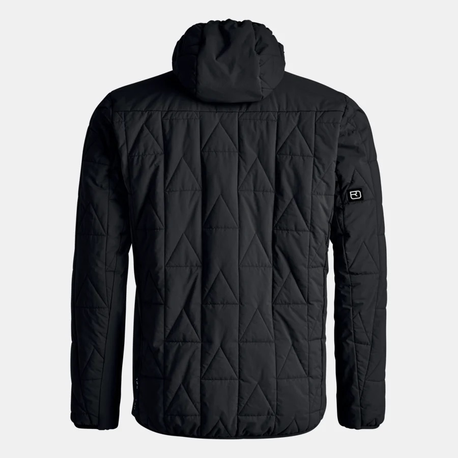 Schwarze Steppjacke mit Kapuze von hinten, das Muster besteht aus vertikalen Streifen und Dreiecken.