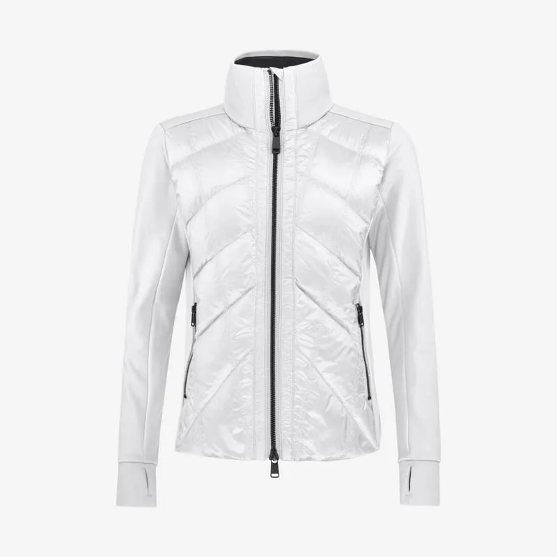 Weisse Carina Midlayer Jacke für Damen mit gesteppter Daunenfront und durchgehendem Reissverschluss.