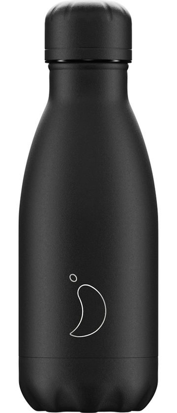 Schwarze Chillys Flasche Schwarze Chillys Trinkflasche (260ml) mit silbernem Logo. Die Flasche hat eine abgerundete Form und einen schwarzen Deckel.