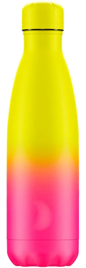 Neonfarbige Chillys Trinkflasche mit Farbverlauf von Gelb zu Orange zu Pink.
