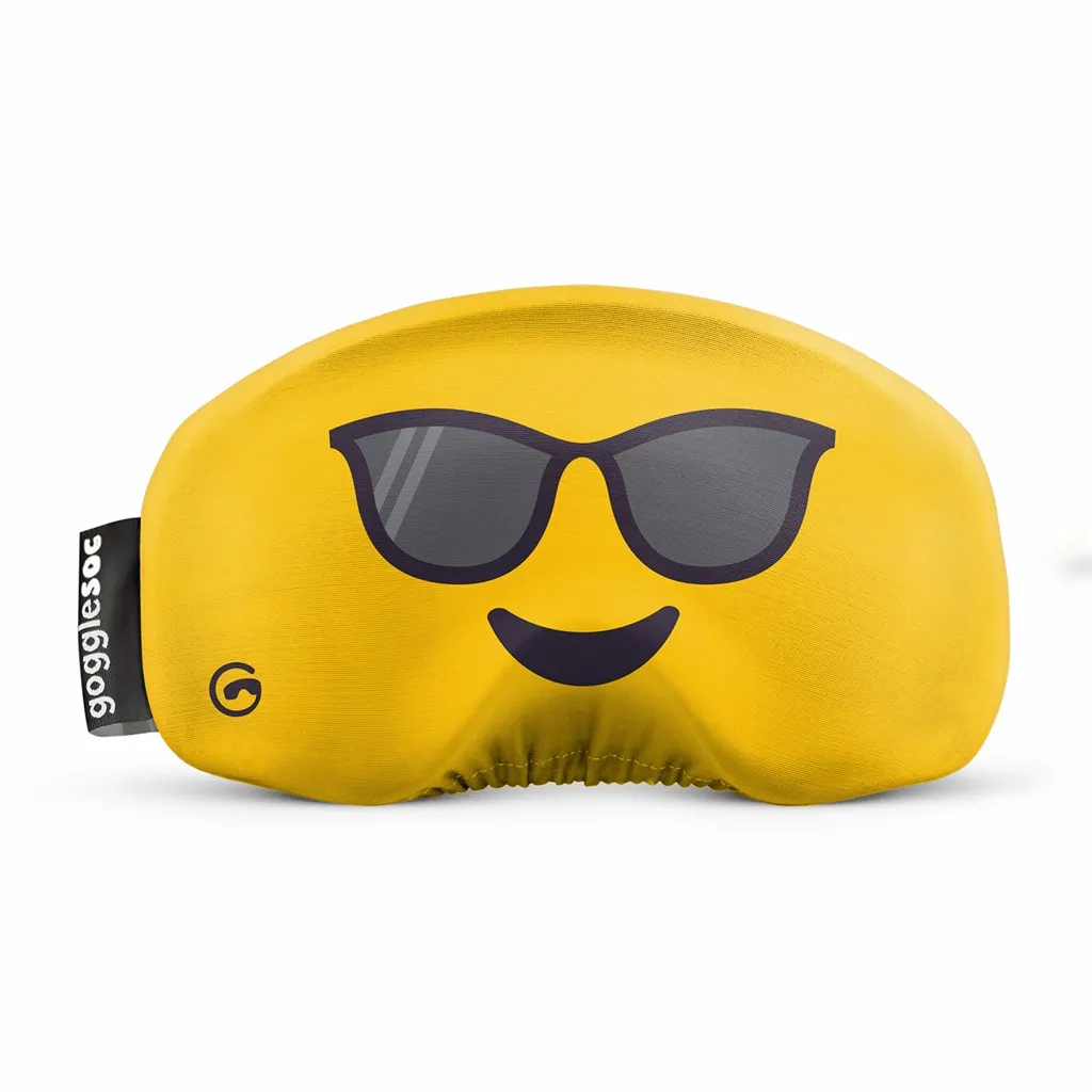 Gelbe Skibrillen-Schutzhülle mit aufgedruckter Sonnenbrille und lächelndem Mund. Eine Marke ist seitlich angebracht.