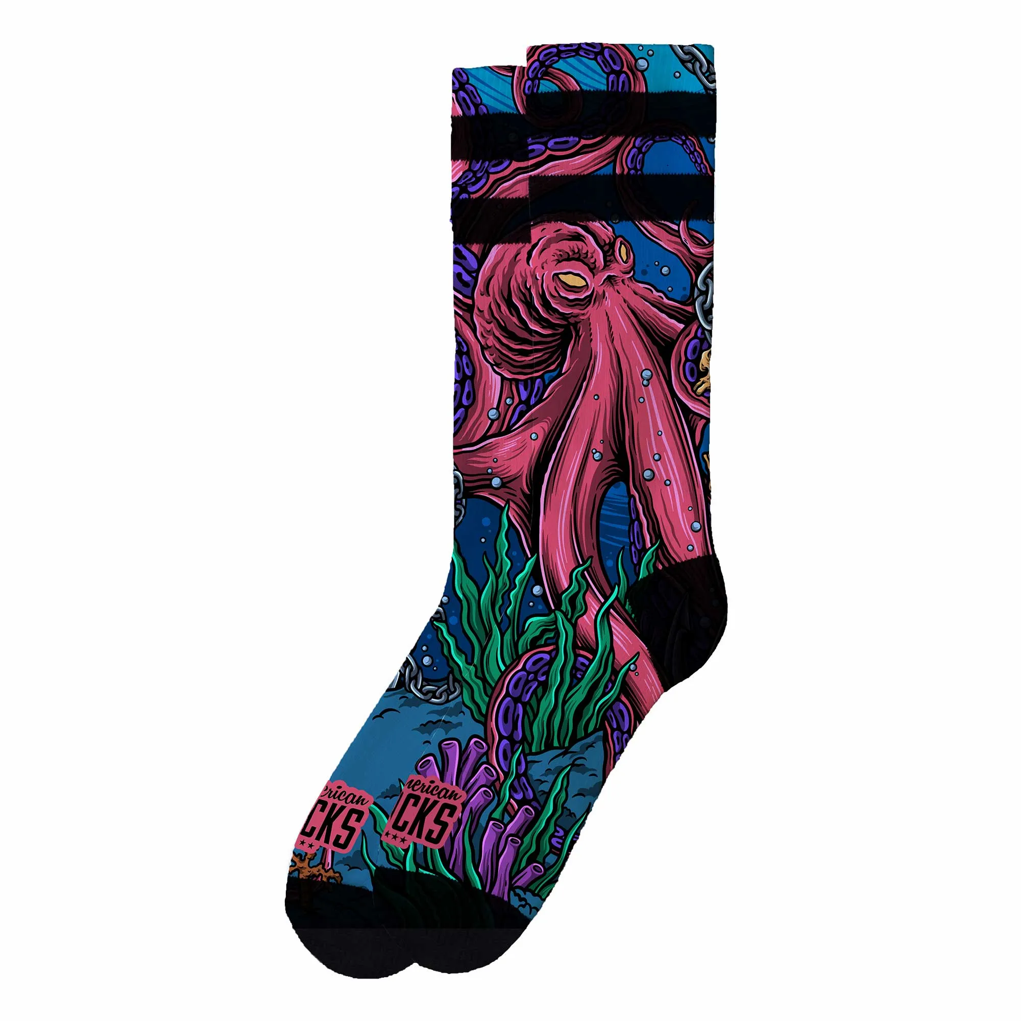 Eine Socke der Seacreatures Giftbox mit Kraken-Motiv und Algen auf blauem Grund.