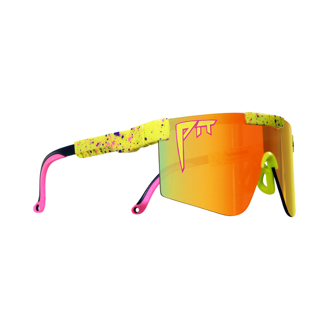 Gelb-pink polarisierte 2000er Sonnenbrille mit orangenen Gläsern und Farbspritzern.