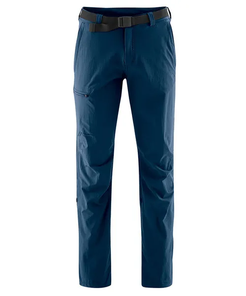 Blaue Wanderhose mit Gürtel, aufrecht stehend. Reißverschlusstasche am linken Oberschenkel.