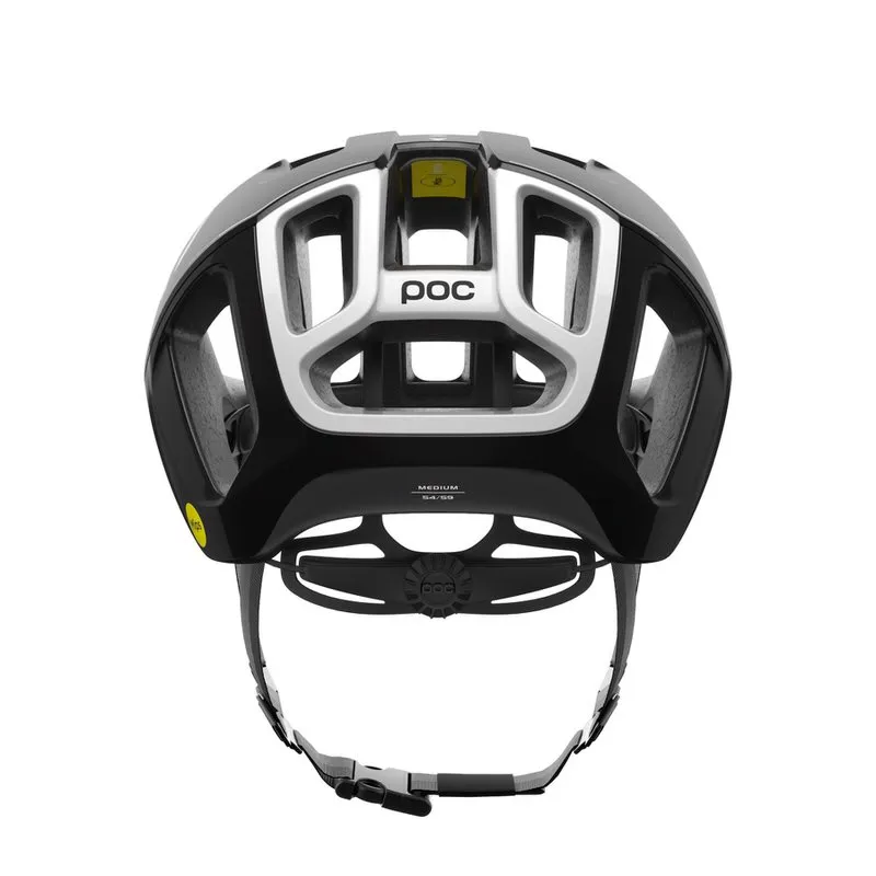 Rückansicht des POC Ventral Mips Fahrradhelms in Uranium Black. Sichtbar sind Luftschlitze und das Einstellsystem.