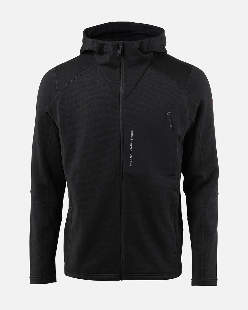 Schwarze Kapuzenjacke Schwarze Kapuzenjacke mit Reißverschluss und Brusttasche. Aufdruck: THE MOUNTAIN STUDIO.