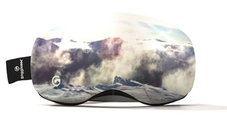 Skibrille 7th Heaven Pro Skibrille 7th Heaven Pro Soc mit Berglandschaft-Motiv und wolkigem Himmel auf dem Glas.