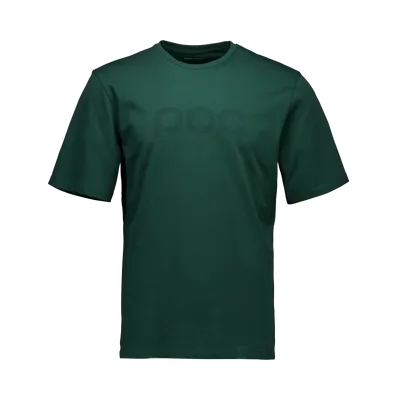 Ein grünes T-Shirt mit dem Schriftzug „poc“ auf der Vorderseite.