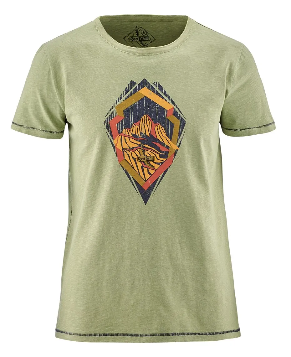 Grünes AKONO ginger T-Shirt mit Berg-Motiv in geometrischem Rahmen.