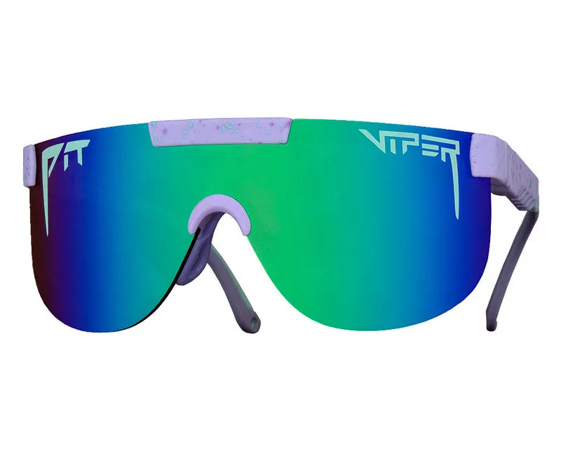 Moontower Elliptical Sonnenbrille mit blau-grünen Gläsern und helllila Rahmen.