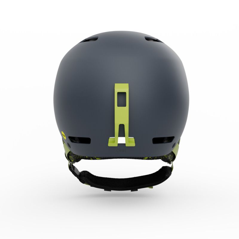 Grauer Skihelm von hinten, mit hellgrünem Brillenhalter und schwarzem Nackengurt, vor einem weißen Hintergrund.