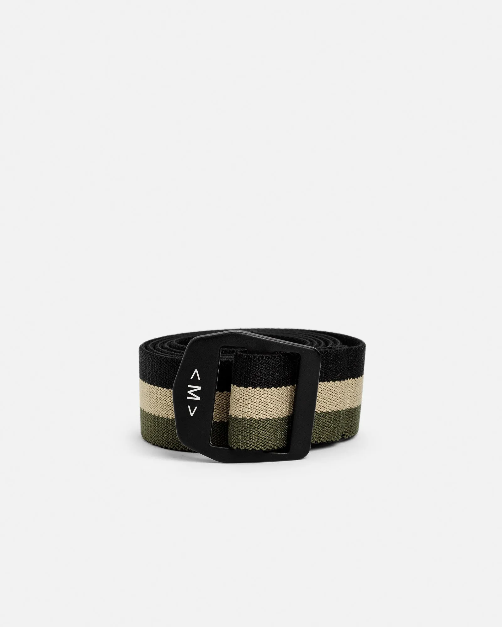Aufgerollter, gestreifter Gürtel in Schwarz, Khaki und Forest Green mit schwarzer Metallschnalle.
