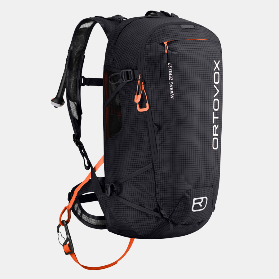 Ortovox Avabag Litric Zero 27 Schwarzer Ortovox Avabag Litric Zero 27 Lawinenrucksack mit orangen Akzenten seitlich dargestellt.