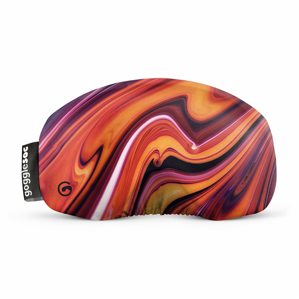 Geo Soc Hülle Orange-Violett Geo Soc Schutzhülle: Abstraktes, gewirbeltes Muster in Orange-, Rot- und Violetttönen. Elastisches Band mit Logo.