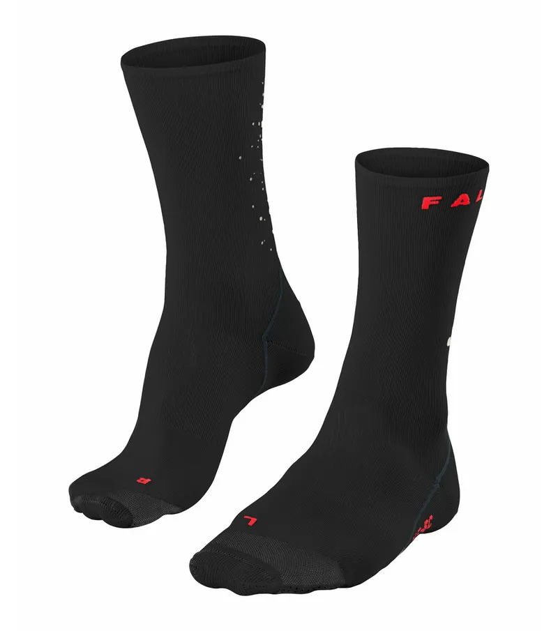 Zwei schwarze BC Impulse Reflective Socken, mit reflektierenden Elementen und rotem Schriftzug.